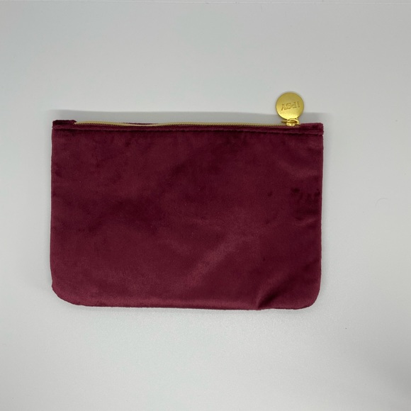 Ipsy bag bundle - Picture 13 of 14